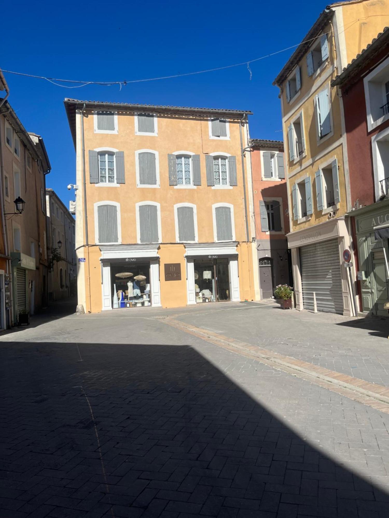 Logement Studio Avec Vue Sur Le Centre Historique LʼIsle-sur-la-Sorgue Exterior foto