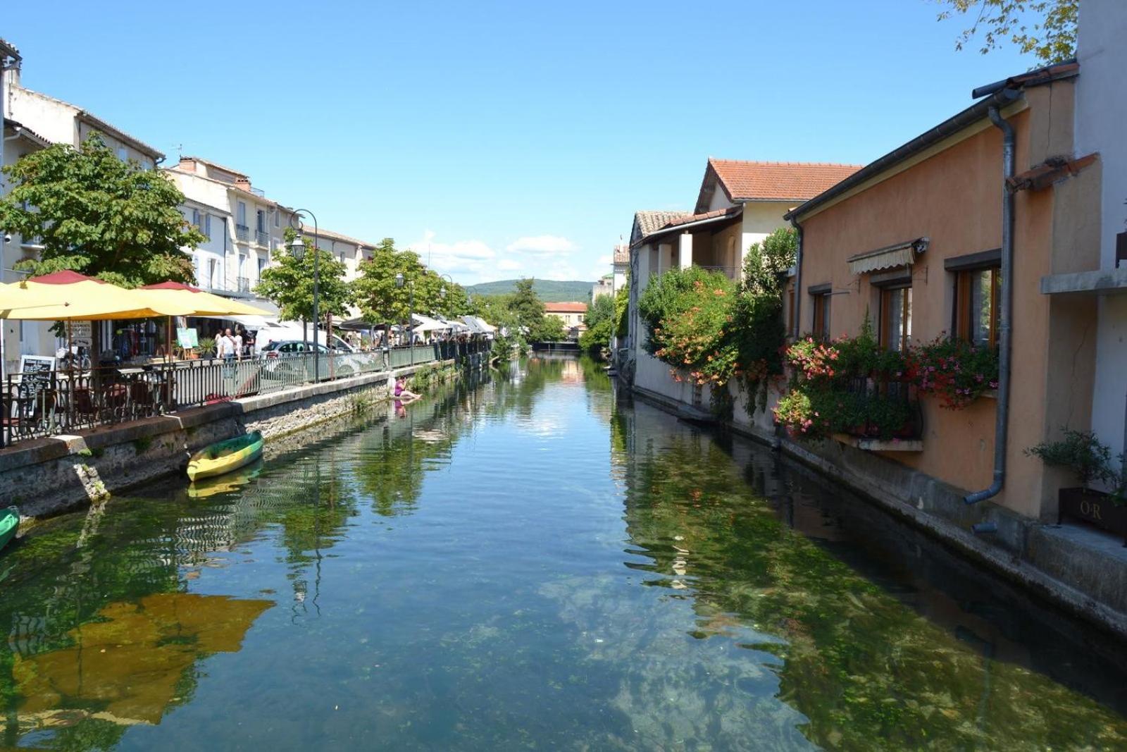 Logement Studio Avec Vue Sur Le Centre Historique LʼIsle-sur-la-Sorgue Exterior foto